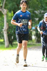 BIB: 06061
                            <button type="button" onclick="openModal(5015909)" class="btn btn-primary btn-sm float-right btn-popup" data-toggle="modal" data-target=".modal-high-quality">
                        <i class="fas fa-shopping-cart"></i> Add to Cart
                    </button>
                                            <button type="button" onclick="isThisMe(5015909, true)" class="btn btn-success btn-sm float-right btn-popup btn-isme hidden" data-toggle="tooltip" data-placement="bottom" title="นี่คือรูปของคุณใช่ไหม คลิกที่นี่เพื่อเอาเข้าอัลบั้ม">
                        <i class="fas fa-plus"></i> Add to album
                    </button>
                    <button type="button" onclick="isThisMe(5015909, false)" class="btn btn-warning btn-sm float-right btn-popup btn-isnotme hidden">
                        <i class="fas fa-ban"></i> Remove from album
                    </button>